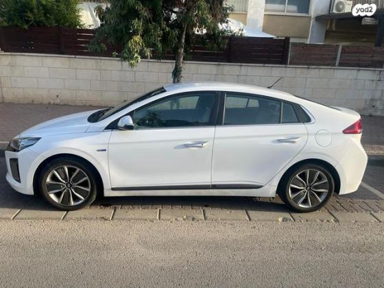 יונדאי איוניק Premium הייבריד אוט' 1.6 (141 כ"ס) בנזין 2019 למכירה בגן יבנה