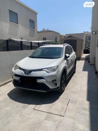 טויוטה RAV4 הייבריד Premium הייבריד אוט' 2.5 (155 כ''ס) בנזין 2017 למכירה בעפולה