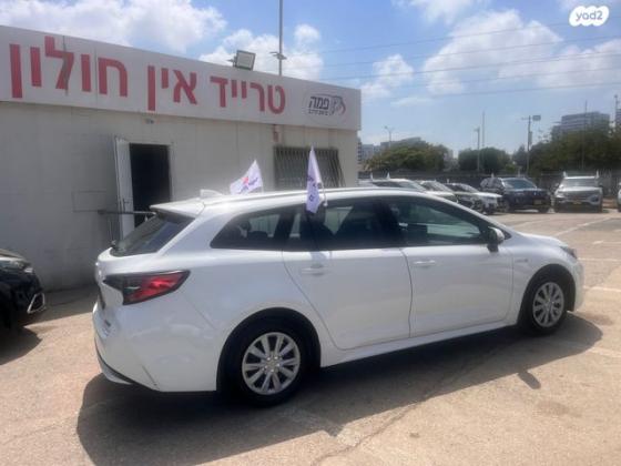 טויוטה קורולה הייבריד Space סטיישן אוט' 1.8 (98 כ''ס) בנזין 2019 למכירה בחולון