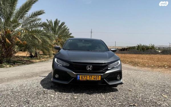 הונדה סיוויק האצ'בק החדשה Sport אוט' 1.5 (182 כ"ס) בנזין 2019 למכירה בתל אביב יפו