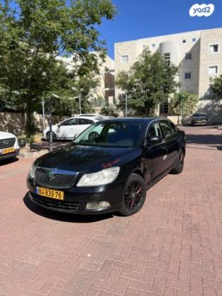 סקודה אוקטביה Ambiente אוט' 1.2 (105 כ''ס) בנזין 2012 למכירה במודיעין מכבים רעות