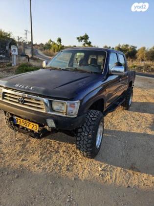 טויוטה היילקס 4X4 4X4 SR דאבל קבינה ידני דיזל 2.4 (90 כ''ס) דיזל 2000 למכירה במעלות תרשיחא