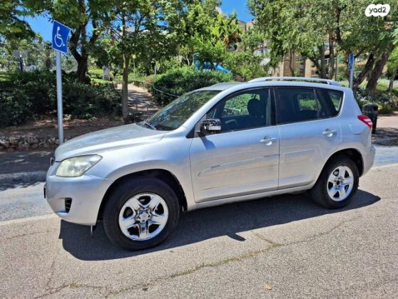 טויוטה RAV4 ארוך 4X4 GLI אוט' 2.0 (158 כ''ס) בנזין 2010 למכירה בחולון