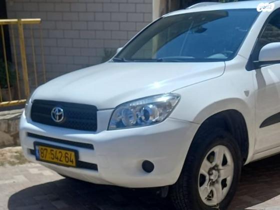 טויוטה RAV4 ארוך 4X4 GLI אוט' 2.0 (152 כ''ס) בנזין 2008 למכירה באום אל פחם