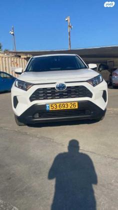 טויוטה RAV4 הייבריד Basis הייבריד אוט' 2.5 (178 כ''ס) בנזין 2022 למכירה בתל אביב יפו