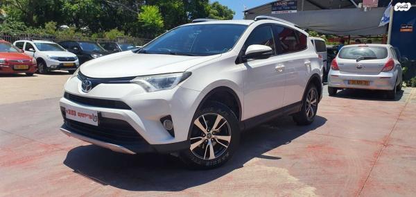 טויוטה RAV4 ארוך 4X4 Premium MC אוט' 2.0 (152 כ''ס) בנזין 2016 למכירה בראשון לציון