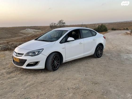 אופל אסטרה Berlina Enjoy סדאן אוט' 1.4 (140 כ"ס) בנזין 2013 למכירה בבאר שבע