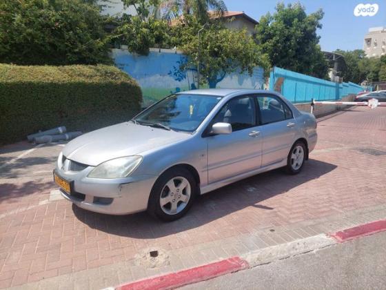 מיצובישי לנסר קלאסיק Executive אוט' 1.6 (98 כ''ס) בנזין 2005 למכירה בראשון לציון