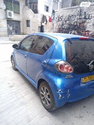 טויוטה אייגו (AYGO) Plus רובוטית 1.0 (69 כ''ס) בנזין 2012 למכירה בתל אביב יפו