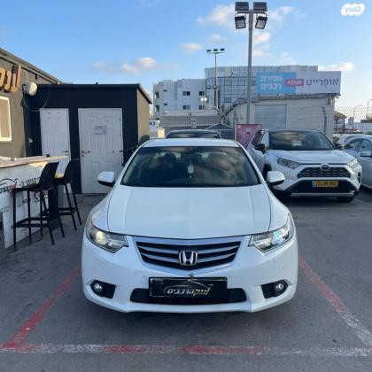 הונדה אקורד Premium אוט' 2.0 (156 כ''ס) בנזין 2013 למכירה בראשון לציון