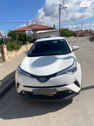 טויוטה C-HR Club הייבריד אוט' 1.8 (98 כ''ס) בנזין 2018 למכירה בבית שמש