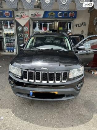 ג'יפ / Jeep קומפאס Sport אוט' 2.0 (154 כ''ס) בנזין 2012 למכירה בטירה