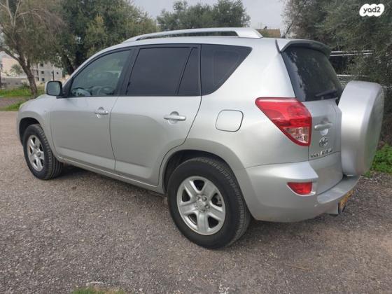 טויוטה RAV4 ארוך 4X4 GLI אוט' 2.0 (152 כ''ס) בנזין 2007 למכירה באעבלין