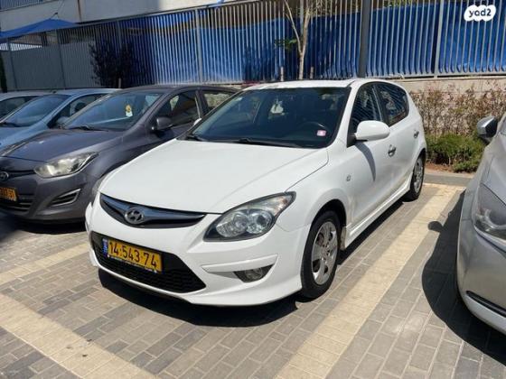 יונדאי i30 Inspire אוט' 1.6 (126 כ''ס) בנזין 2010 למכירה בראשון לציון