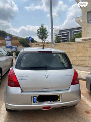 סוזוקי סוויפט GLX אוט' 1.5 (101 כ''ס) בנזין 2007 למכירה בחיפה