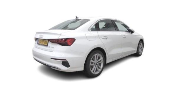 אאודי A3 Adv Comfort אוט' 1.5 (150 כ''ס) בנזין 2023 למכירה ב