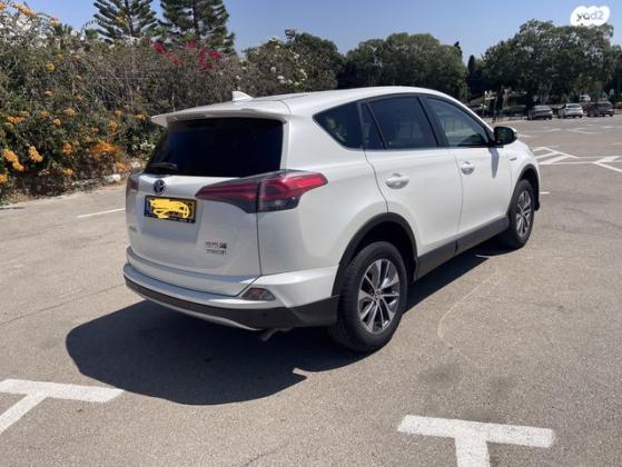 טויוטה RAV4 הייבריד Limited הייבריד אוט' 2.5 (155 כ"ס) בנזין 2017 למכירה ברמת השרון