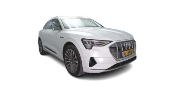 אאודי E-tron 4X4 Sportback ADV Luxury אוט' חשמלי (408 כ''ס) חשמלי 2021 למכירה ב