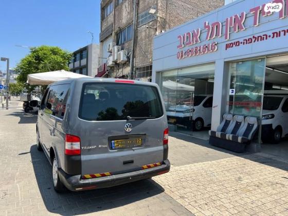 פולקסווגן טרנספורטר מסחרי/נוסעים Delivery Van אוטומט דיזל 3 מק' 3 דל' 2.0 (140 כ"ס) דיזל 2013 למכירה בתל אביב יפו