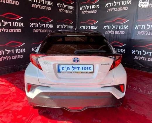 טויוטה C-HR Chic הייבריד אוט' 1.8 (98 כ"ס) בנזין 2020 למכירה בתל אביב יפו