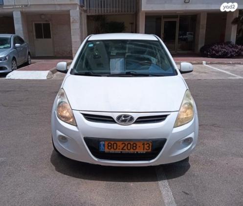 יונדאי i20 Inspire אוט' 1.4 (100 כ"ס) [2009-2015] בנזין 2012 למכירה בראשון לציון