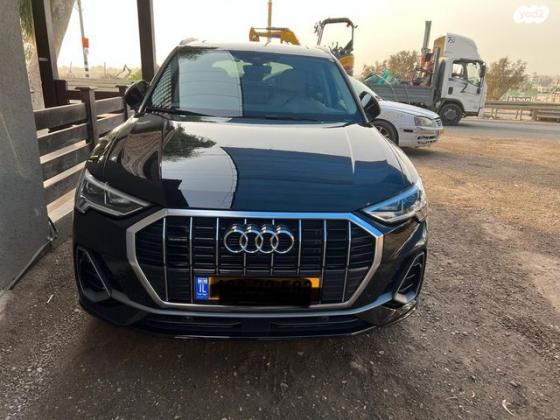 אאודי Q3 4X4 Sportback Sline אוט' 2.0 (190 כ''ס) בנזין 2022 למכירה בכפר סבא