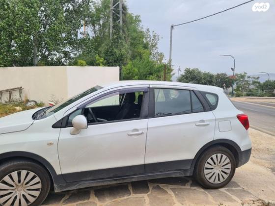 סוזוקי SX4 קרוסאובר GLS ידני 1.6 (118 כ"ס) בנזין 2015 למכירה בכפר סבא