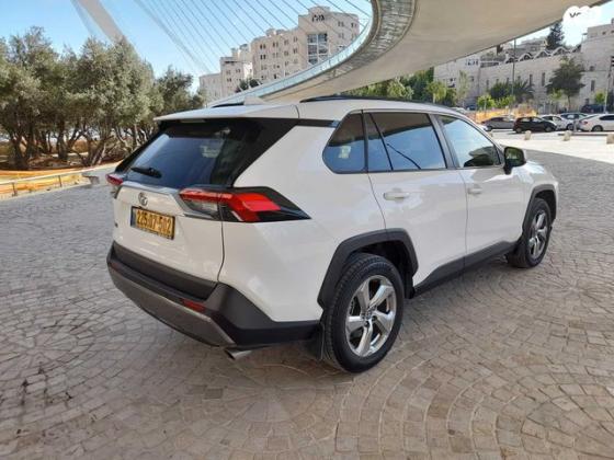 טויוטה RAV4 ארוך Extreme אוט' 2.0 (175 כ''ס) בנזין 2020 למכירה בירושלים