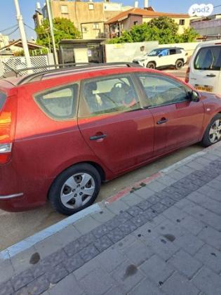 יונדאי i30 Premium אוט' 1.6 (126 כ''ס) בנזין 2010 למכירה ברמת גן