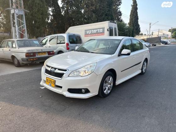 סובארו B4 4X4 Business סדאן אוט' 2.0 (150 כ''ס) בנזין 2013 למכירה ברחובות