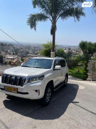 טויוטה לנד קרוזר ארוך 4X4 Limited אוט' דיזל 7 מק' 2.8 (177 כ"ס) דיזל 2018 למכירה באעבלין