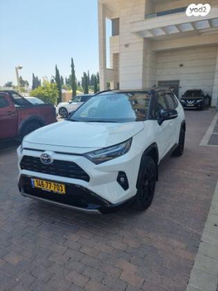 טויוטה RAV4 הייבריד E-motion Sky הייבריד אוט' 2.5 (178 כ''ס) בנזין 2022 למכירה בבאר יעקב