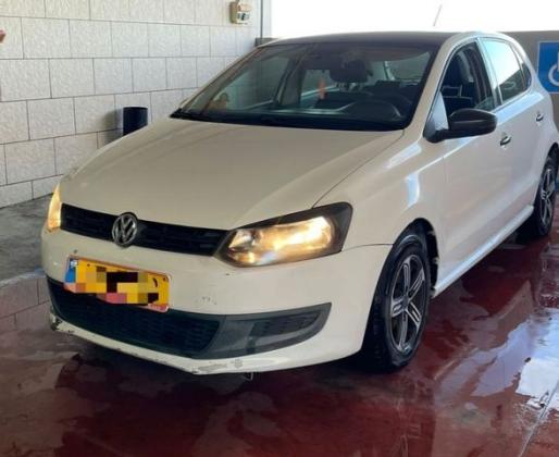 פולקסווגן פולו Trendline אוט' 5 דל' 1.4 (85 כ''ס) בנזין 2013 למכירה בחיפה