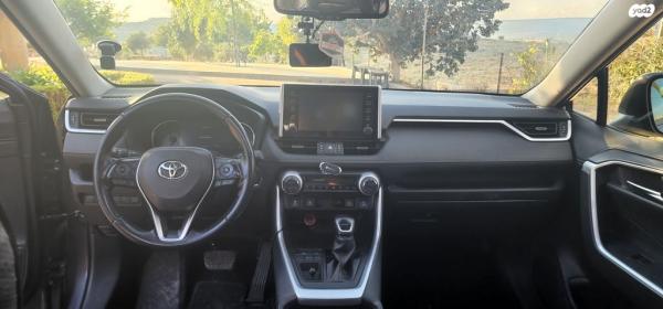 טויוטה RAV4 ארוך Extreme אוט' 2.0 (175 כ''ס) בנזין 2019 למכירה בירכא