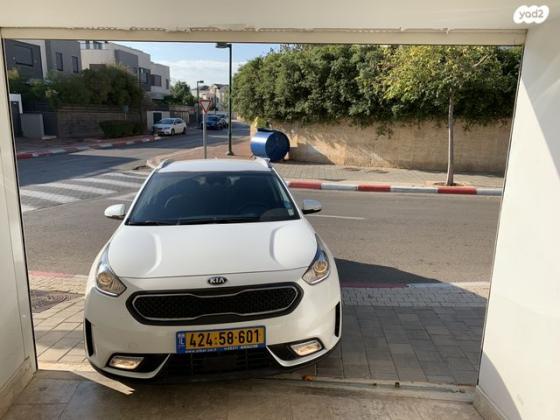 קיה נירו הייבריד EX הייבריד אוט' 1.6 (141 כ"ס) בנזין 2018 למכירה בהוד השרון