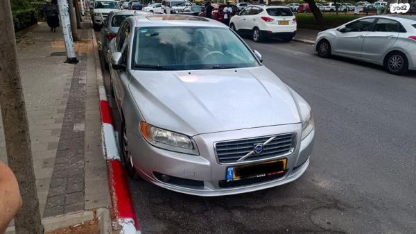 וולוו S80 T5 Luxury אוט' 2.5 (200 כ''ס) בנזין 2008 למכירה ביבנה