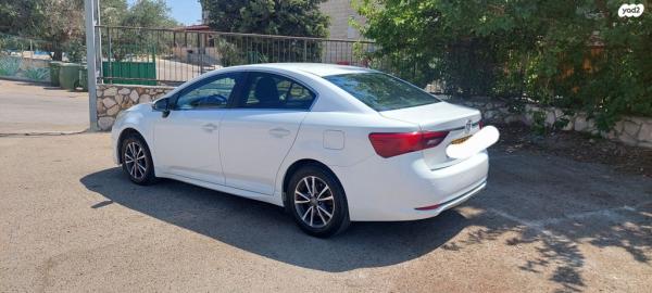 טויוטה אוונסיס Executive SS אוט' 1.8 (147 כ"ס) בנזין 2017 למכירה בזרזיר