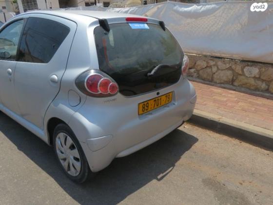 טויוטה אייגו (AYGO) Plus רובוטית 1.0 (69 כ''ס) בנזין 2013 למכירה בטבריה