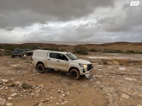 טויוטה היילקס 4X4 4X4 Active דאבל קבינה ידני דיזל 2.4 (150 כ''ס) דיזל 2021 למכירה בהרצליה