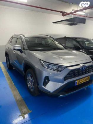 טויוטה RAV4 הייבריד E-xperience הייבריד 5 דל' אוט' 2.5 (178 כ''ס) בנזין 2023 למכירה בפתח תקווה