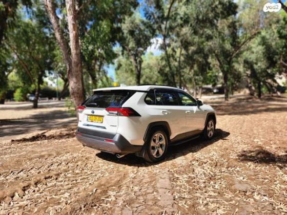 טויוטה RAV4 הייבריד 4X4 E-xclusive הייבריד אוט' 2.5 (178 כ''ס) בנזין 2022 למכירה בבני ברק