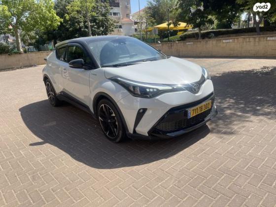 טויוטה C-HR GR Sport אוט' 1.8 (98 כ''ס) בנזין 2021 למכירה בנתניה