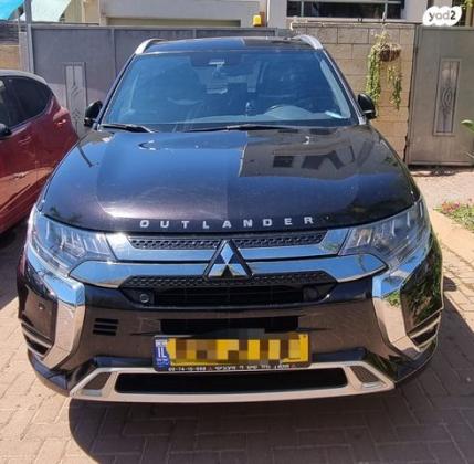 מיצובישי אאוטלנדר PHEV 4X4 Luxury הייבריד אוט' 5 מק' 2.4 (135 כ''ס) היברידי חשמל / בנזין 2020 למכירה בתל מונד