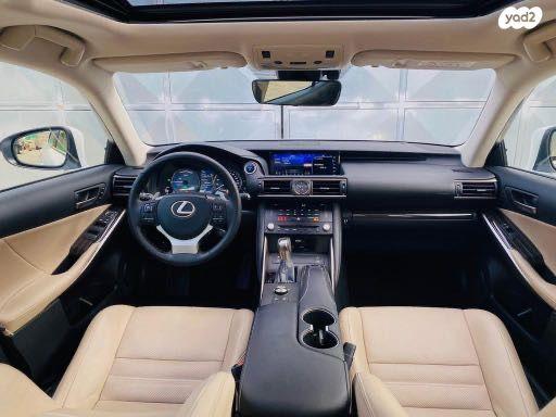 לקסוס IS300h High Premium הייבריד אוט' 2.5 (181 כ"ס) בנזין 2018 למכירה באשקלון