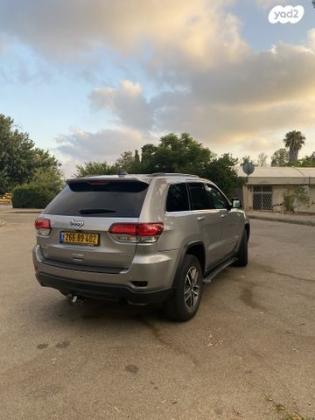 ג'יפ / Jeep גרנד צ'ירוקי 4X4 Laredo Plus אוט' 3.6 (286 כ''ס) בנזין 2020 למכירה בנהריה