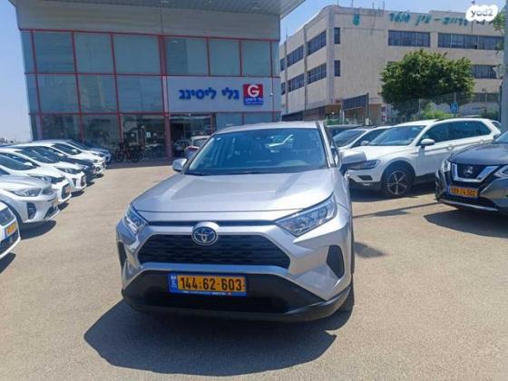 טויוטה RAV4 הייבריד E-volve הייבריד אוט' 2.5 (178 כ''ס) בנזין 2022 למכירה בראשון לציון