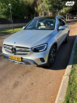 מרצדס GLC 4X4 GLC300E Premium הייבריד אוט' 2.0 (322 כ"ס) היברידי חשמל / בנזין 2020 למכירה בתל אביב יפו