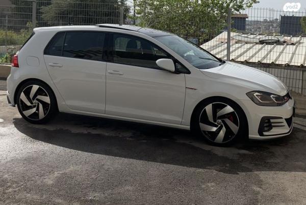 פולקסווגן גולף GTI אוט' 5 דל' 2.0 (230 כ''ס) בנזין 2018 למכירה בשפרעם