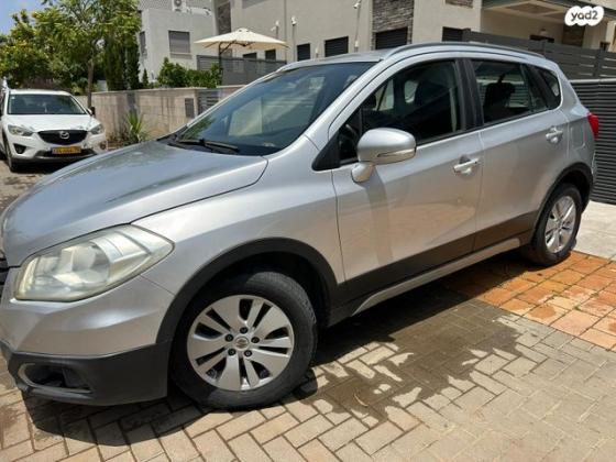 סוזוקי SX4 קרוסאובר GLX אוט' 1.6 (118 כ''ס) בנזין 2013 למכירה בתל אביב יפו