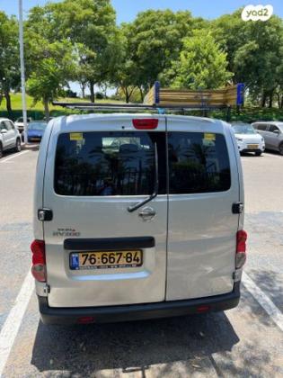 ניסאן NV200 Combi ידני דיזל 5 מק' 1.5 (90 כ''ס) דיזל 2017 למכירה בחולון